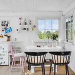 3 Bedroom Stunning In Holiday home