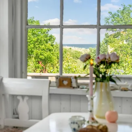 Holiday home Pet Friendly In With Kitchen